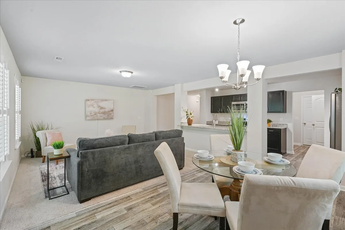 Dining area at 4225 Meadowview Lane
